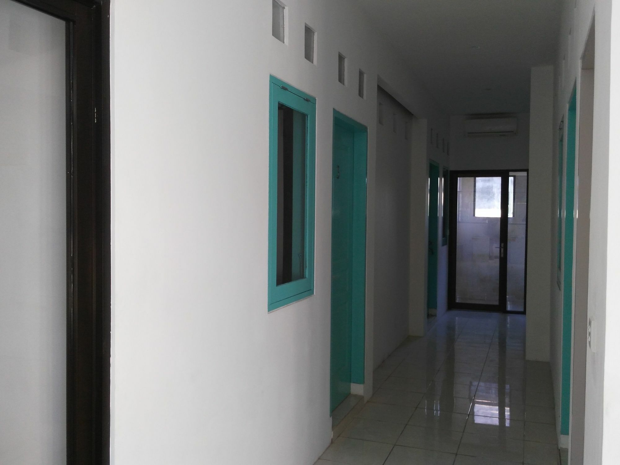 The Ruum Hostel Canggu Exteriör bild