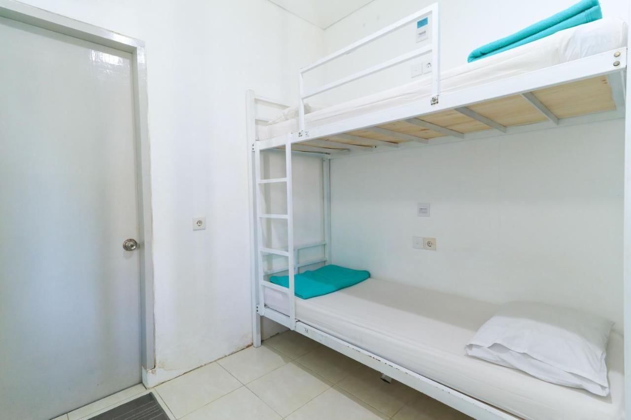 The Ruum Hostel Canggu Exteriör bild