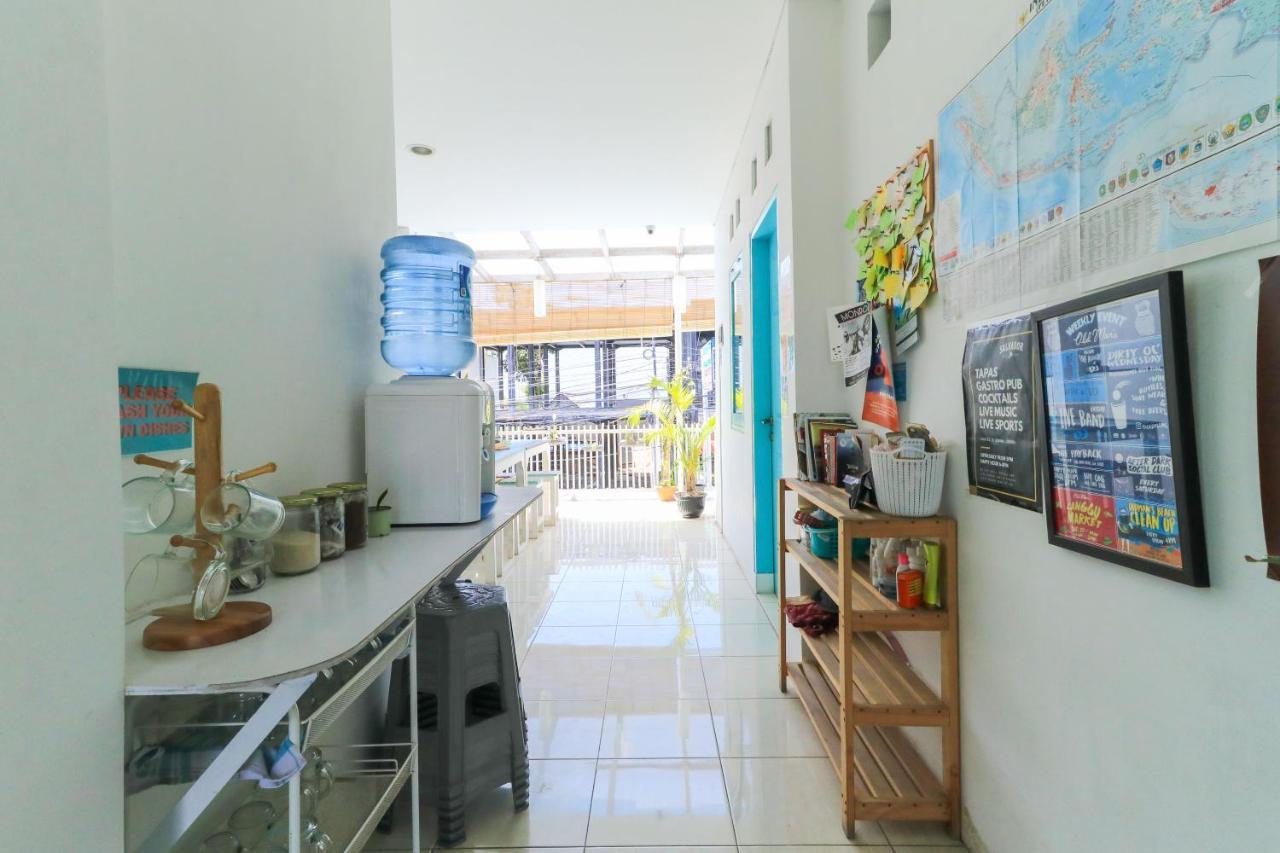 The Ruum Hostel Canggu Exteriör bild